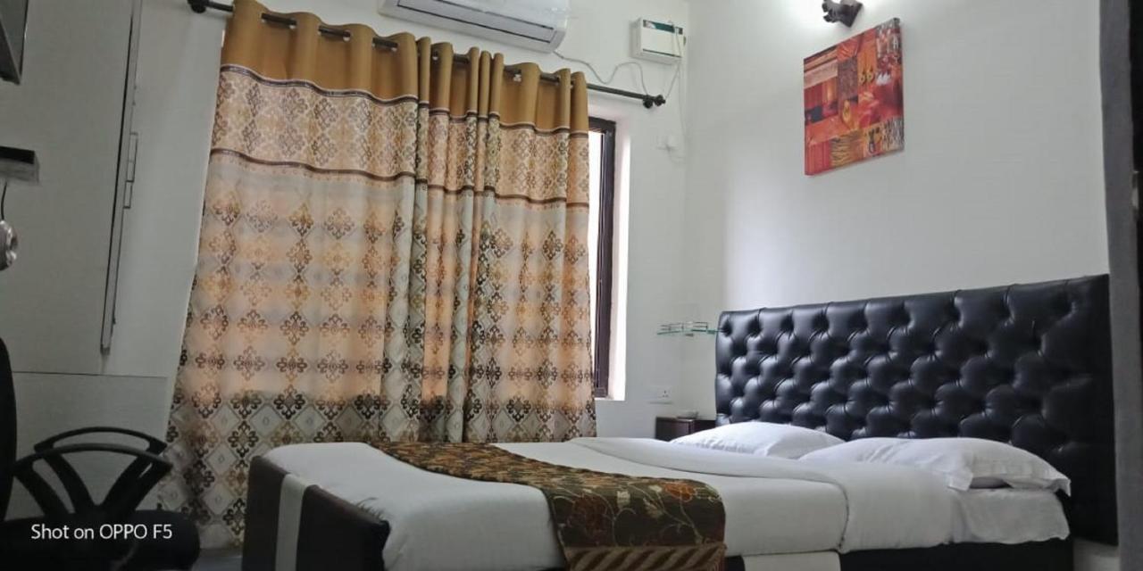 Dona Paula Classic Hotel Panaji Extérieur photo